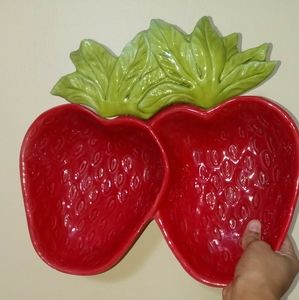 Wp 1971 strawberry serving dish vintage